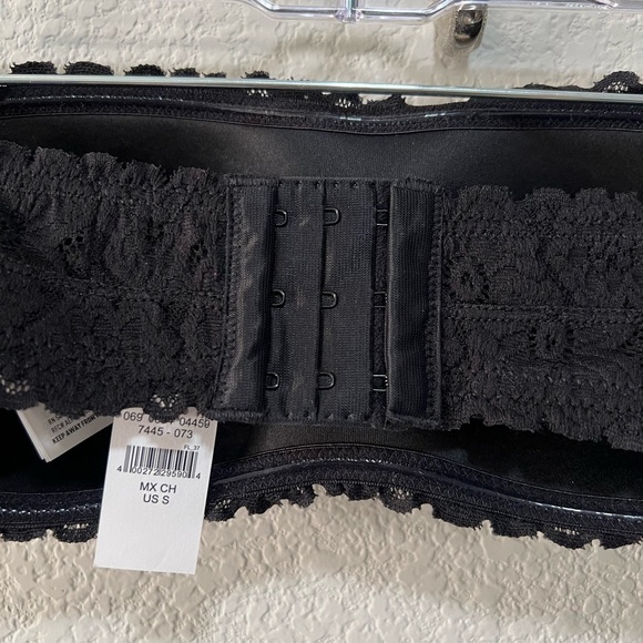 ❌SOLD❌NWT Aerie Black Lace Bandeau (S) - Picture 4 of 6